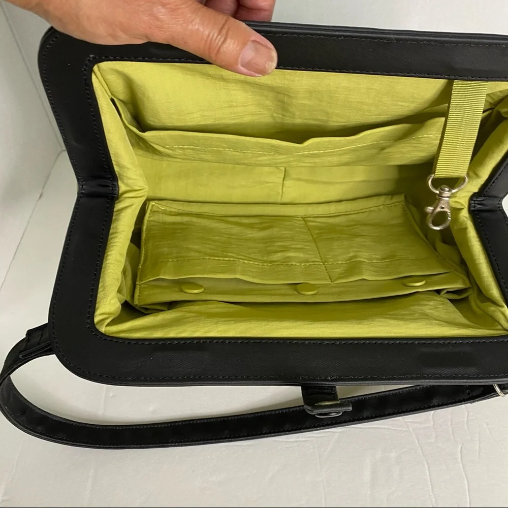 PETUNIA PICKLE BOTTOM Dancing in Dublin Diaper Bag Purse